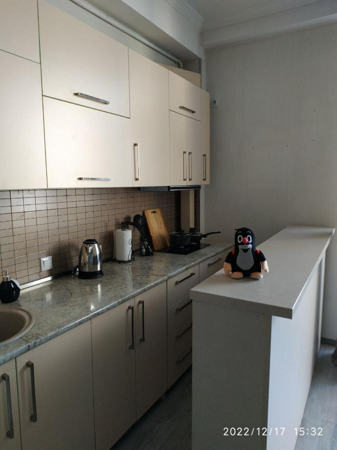 Apartment Sandra Tbilisi Exteriör bild